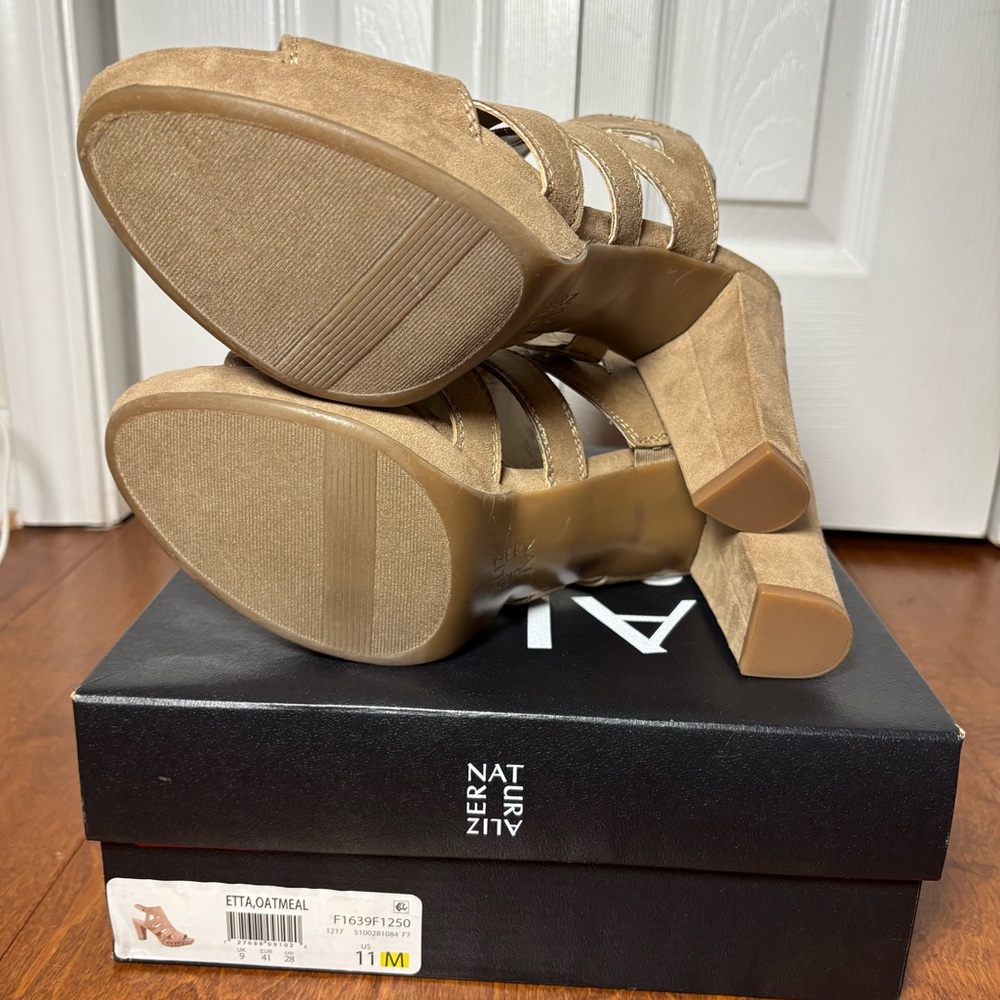 Naturalizer Etta Oatmeal Heeled Sandals- NEVER WORN Women’s Size 11 - Picture 6 of 6